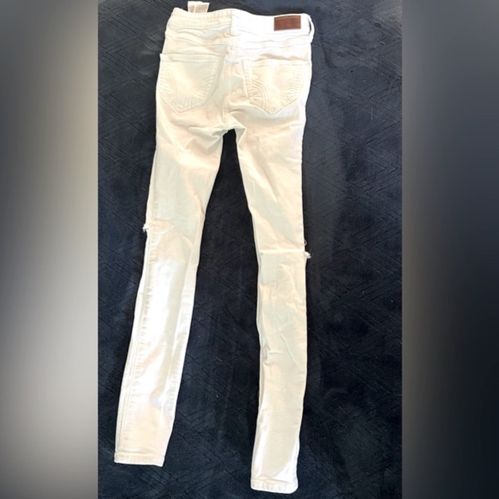 Hollister High Rise Jeans (Size 00)